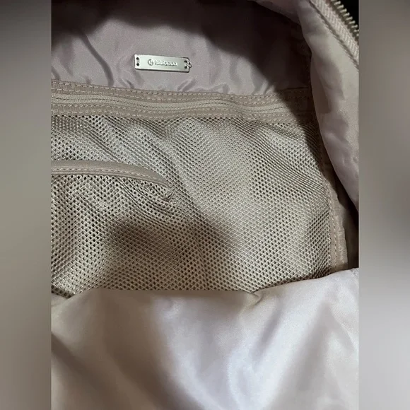 Lululemon City Adventurer Backpack *Mini 12L
Muse - Picture 7 of 12